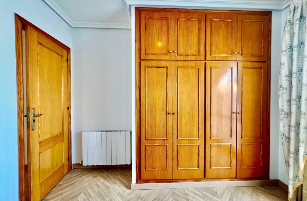 Resale - Penthouse - Torrevieja - La Mata pueblo