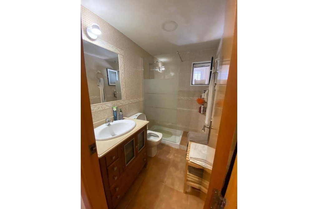 Resale - Terraced house - Torrevieja - Playa de los Naufragos