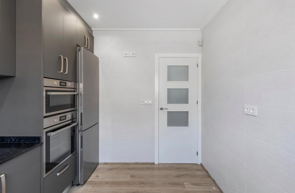 Resale - Villa - Torrevieja - Aguas Nuevas