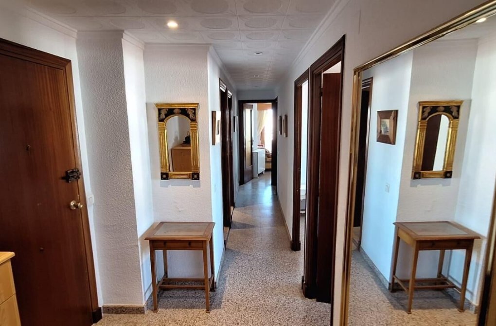 Resale - Apartment - Torrevieja - La Mata