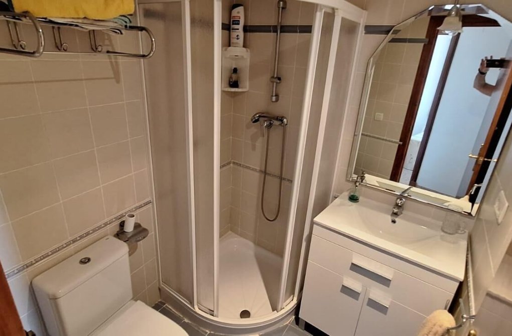 Resale - Apartment - Torrevieja - La Mata