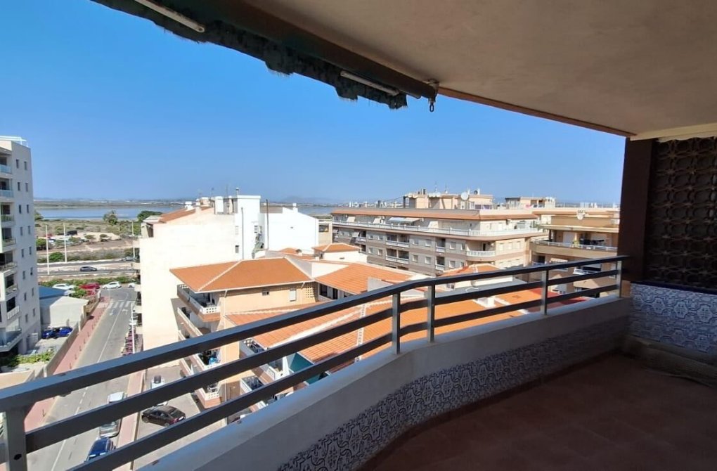Resale - Apartment - Torrevieja - La Mata