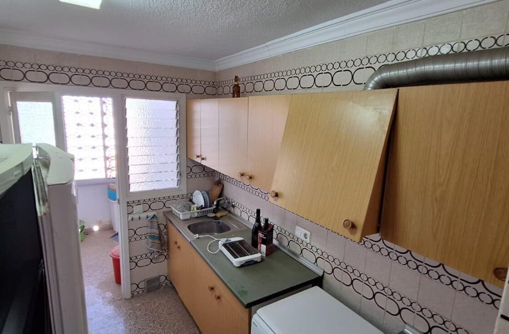 Resale - Apartment - Torrevieja - La Mata