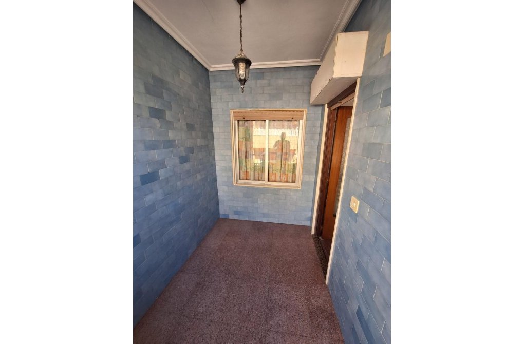 Resale - Apartment - Torrevieja - La Mata