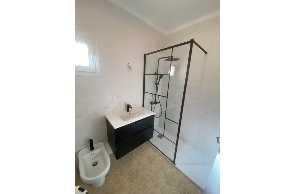 Resale - Villa - Torrevieja - Torreblanca