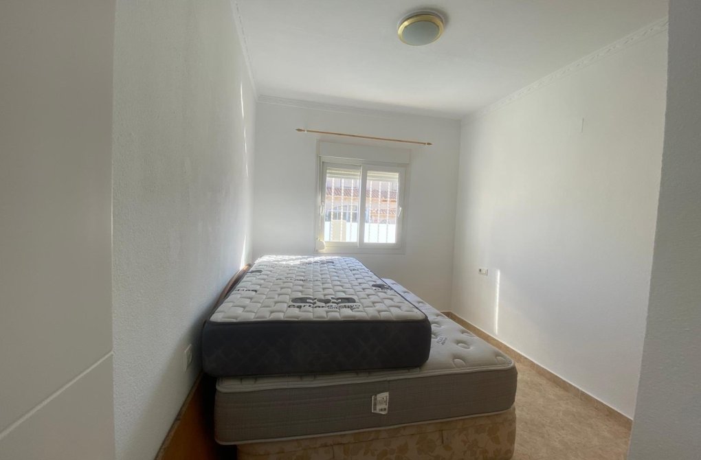 Resale - Villa - Torrevieja - Torreblanca