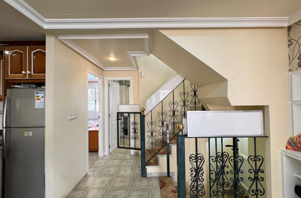 Resale - Terraced house - Guardamar del Segura - Urbanizaciones