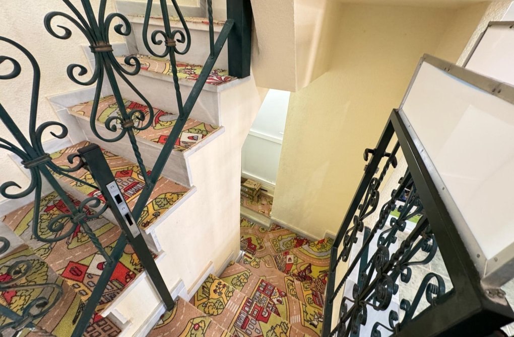 Resale - Terraced house - Guardamar del Segura - Urbanizaciones