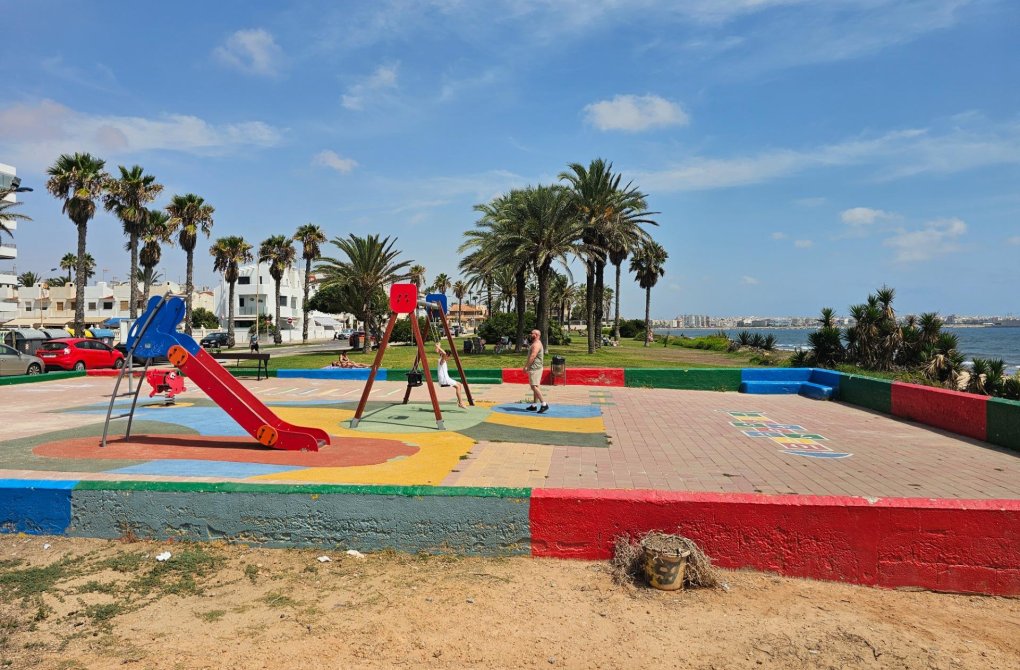 Resale - Ground Floor - Torrevieja - La veleta