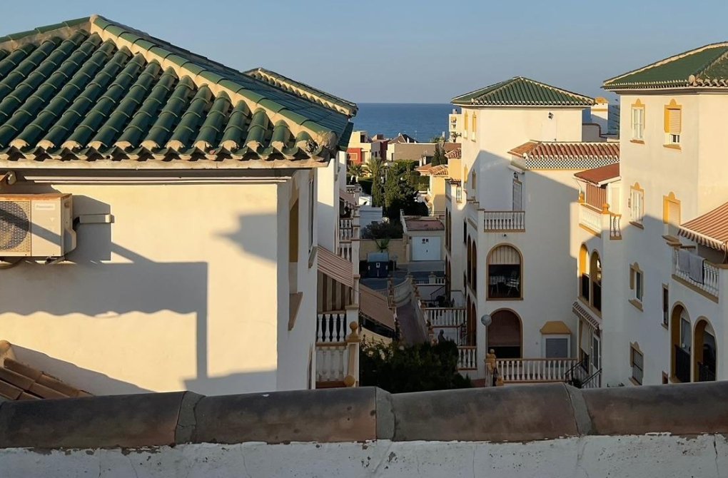 Resale - Apartment - Torrevieja - Torre la mata