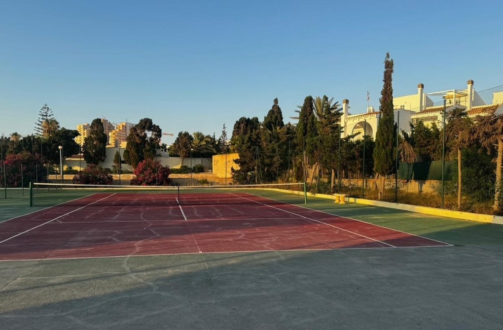 Resale - Apartment - Torrevieja - Torre la mata