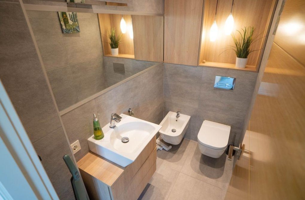 Resale - Villa - Orihuela Costa - La Zenia