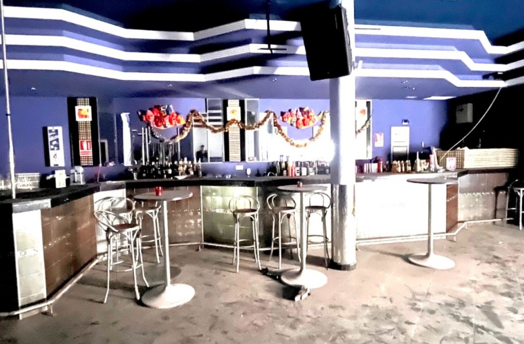 Resale - Commercial - Torrevieja - Playa del Cura