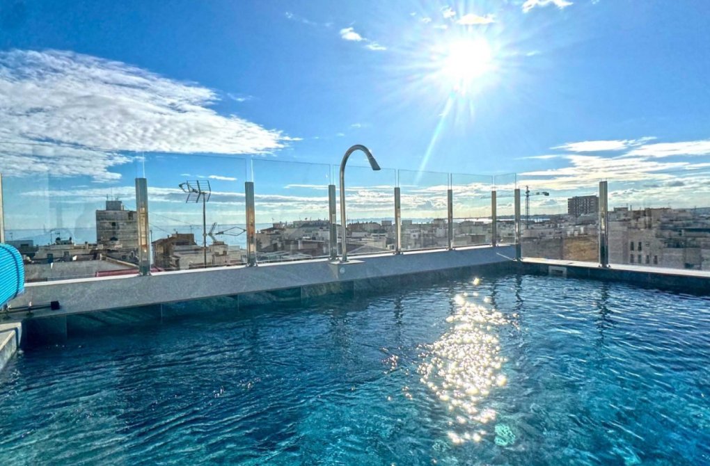 Resale - Apartment - Torrevieja - Playa del Cura