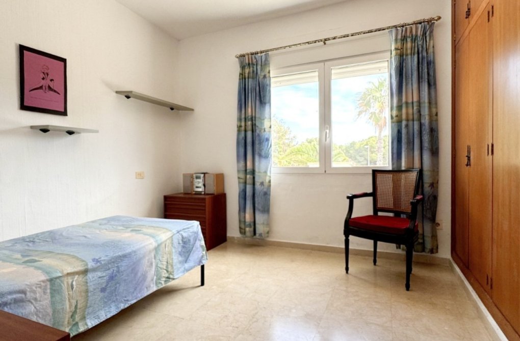 Вторичное жилье - Отдельная вилла - Orihuela Costa - La Zenia