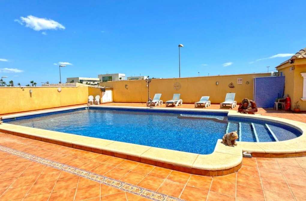 Resale - Detached Villa - Torrevieja - Los Balcones - Los Altos del Edén