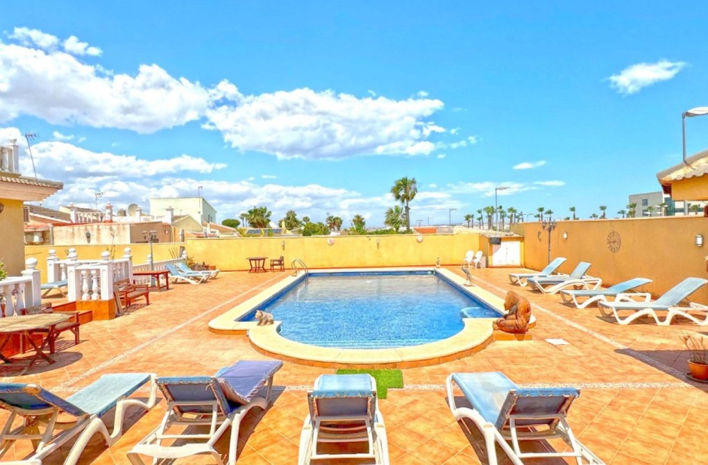 Resale - Detached Villa - Torrevieja - Los Balcones - Los Altos del Edén