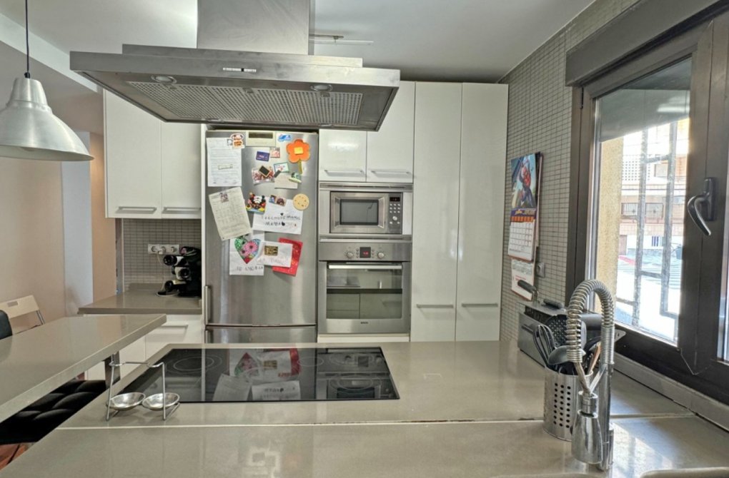 Resale - Apartment - Torrevieja - Playa del Cura