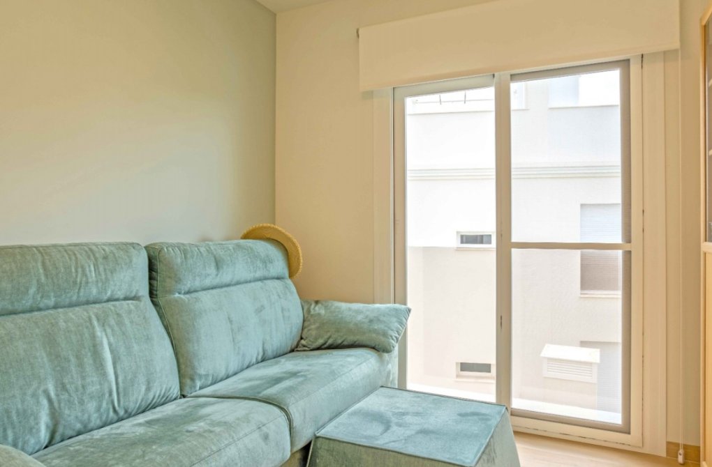 Resale - Apartment - Orihuela Costa - Villamartín