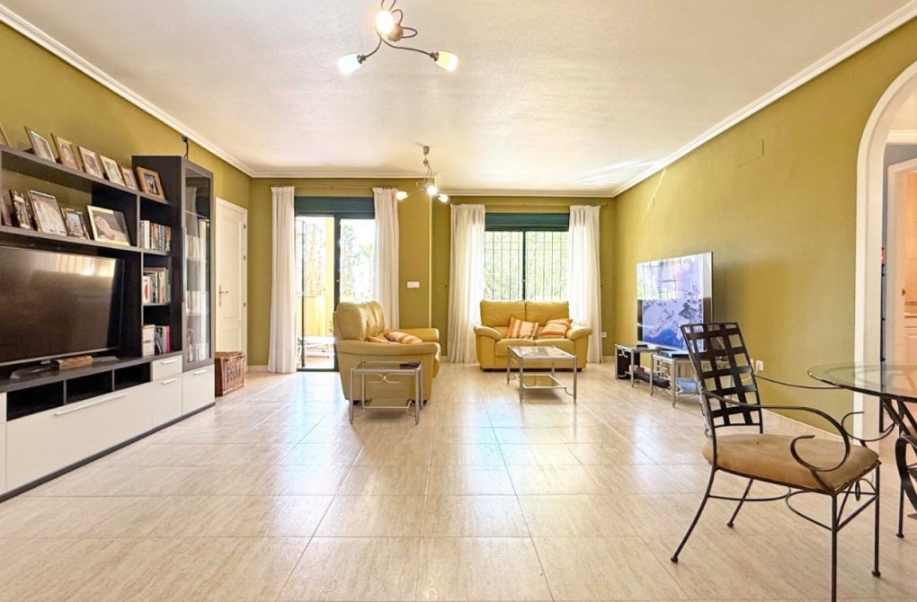 Resale - Apartment - Orihuela Costa - Lomas de Campoamor