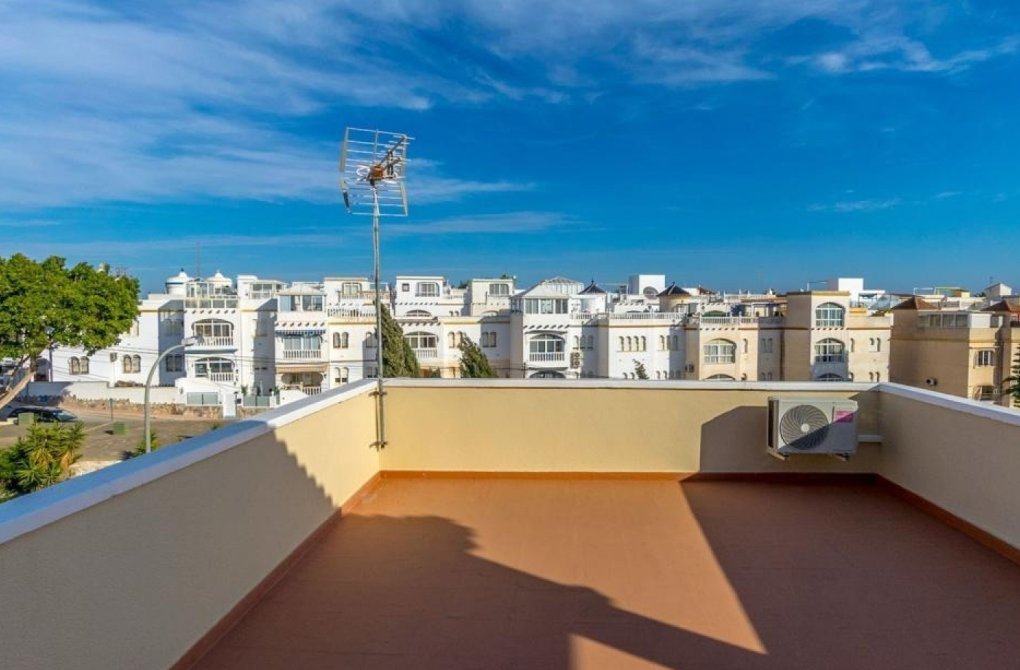 Resale - Detached Villa - Orihuela Costa - Villamartín