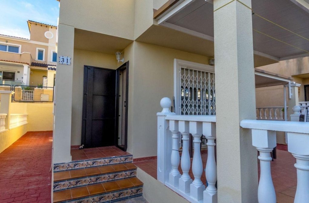Resale - Detached Villa - Orihuela Costa - Villamartín