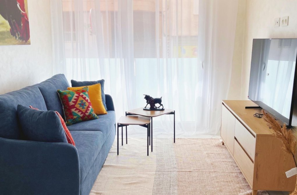 Resale - Apartment - Torrevieja - Playa del Cura