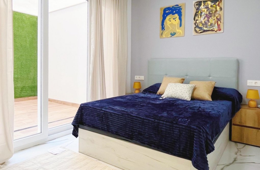 Resale - Apartment - Torrevieja - Playa del Cura