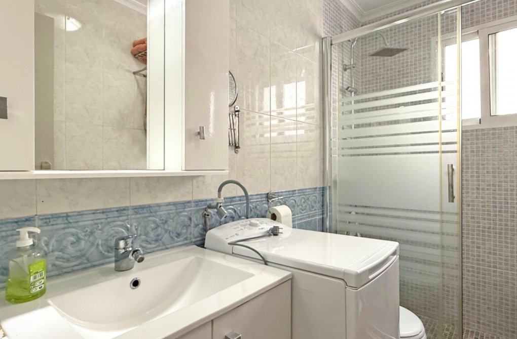 Resale - Apartment - Torrevieja