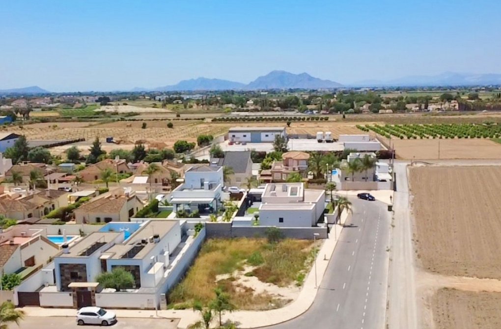 Вторичное жилье - Участок / Земельный участок - Formentera del Segura