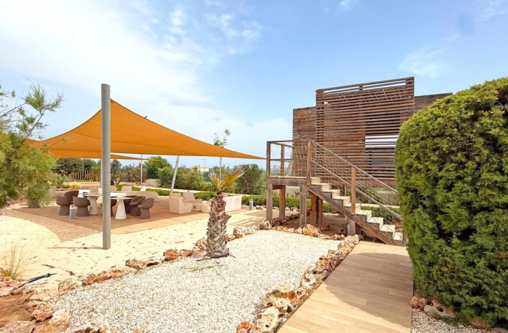 Resale - Apartment - Cartagena - Playa Honda