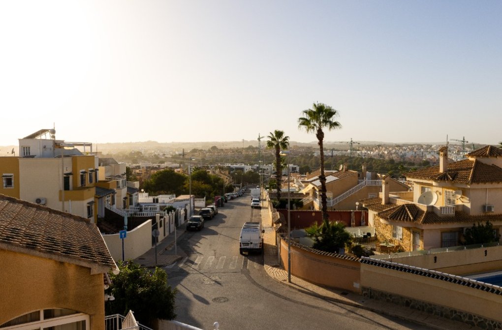 Reventa - Chalet - Los Altos