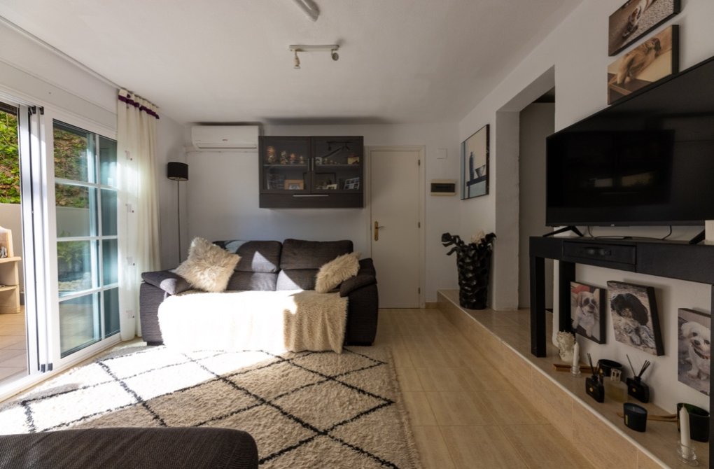 Resale - Villa - Las Ramblas
