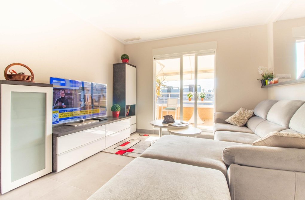 Resale - Bungalow - Torrevieja - Punta prima