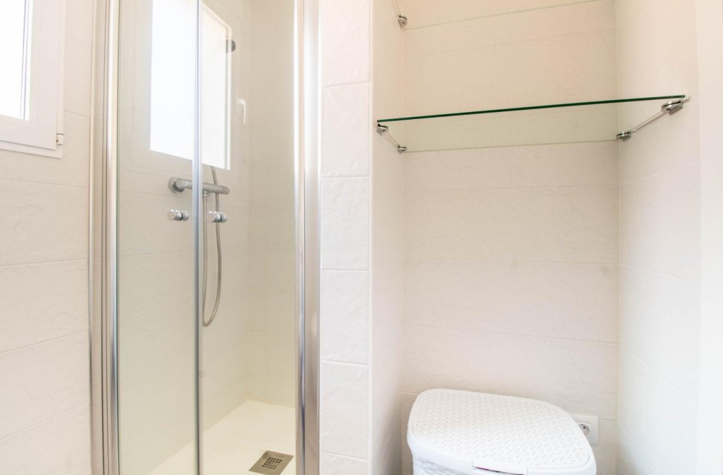 Resale - Bungalow - Torrevieja - Punta prima