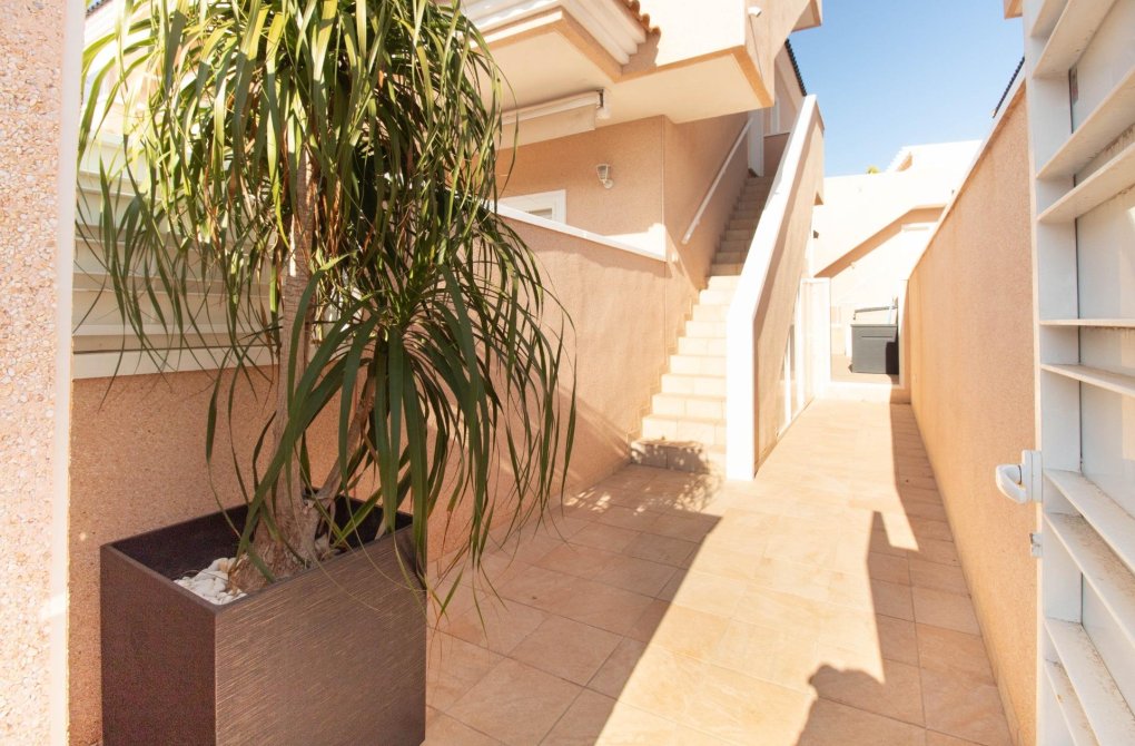 Resale - Bungalow - Torrevieja - Punta prima