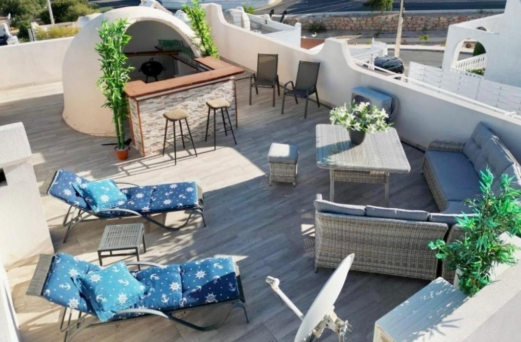 Resale - Villa - San Miguel de Salinas - Urbanizacion blue lagoon