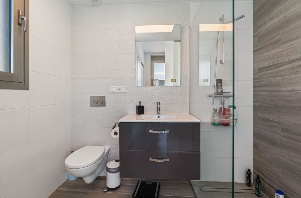 Resale - Villa - Orihuela - Villamartin