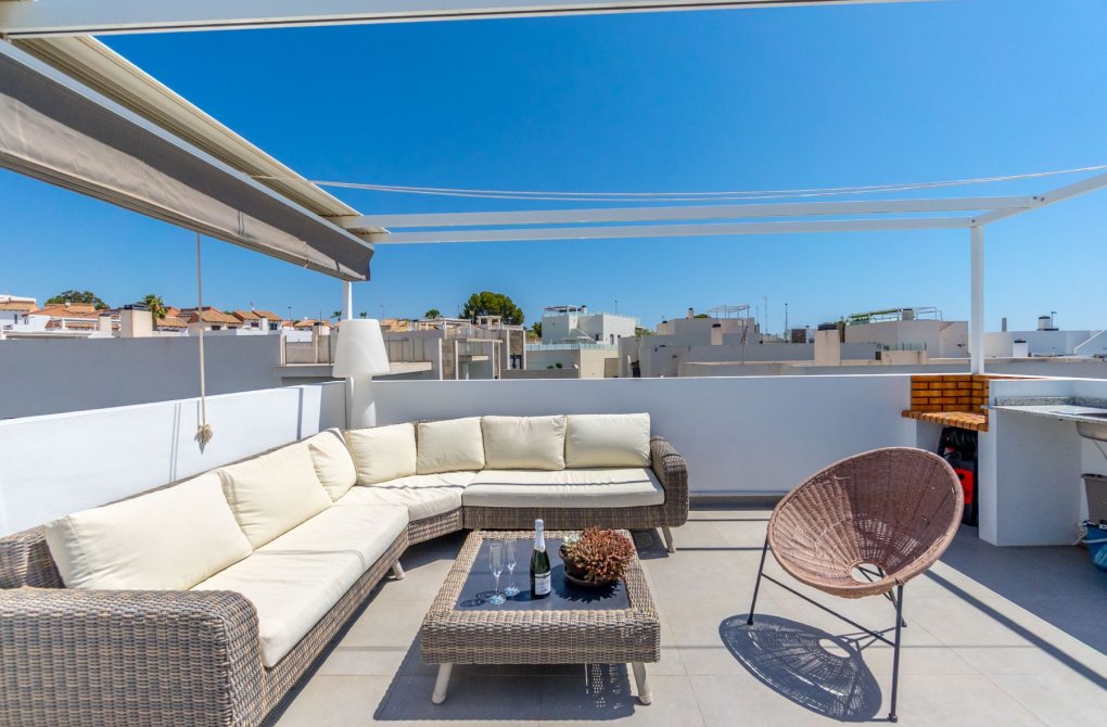 Resale - Villa - Orihuela - Villamartin