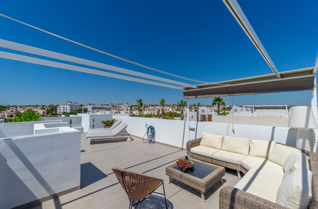 Resale - Villa - Orihuela - Villamartin