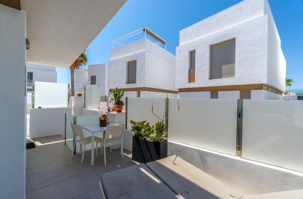 Resale - Villa - Orihuela - Villamartin