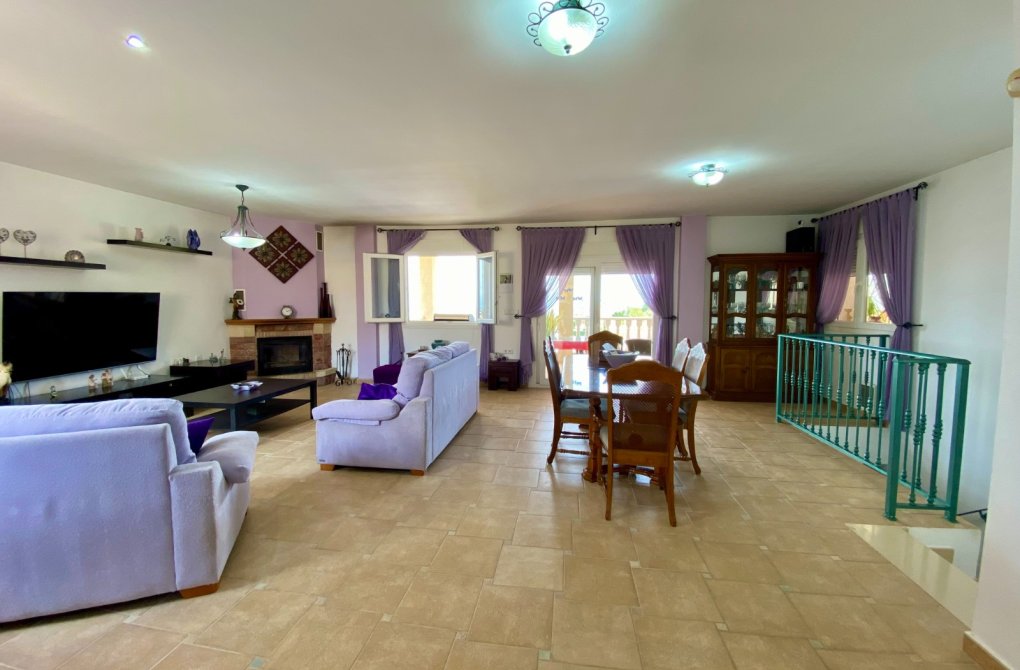 Resale - Villa - Algorfa - Lomas De La Juliana