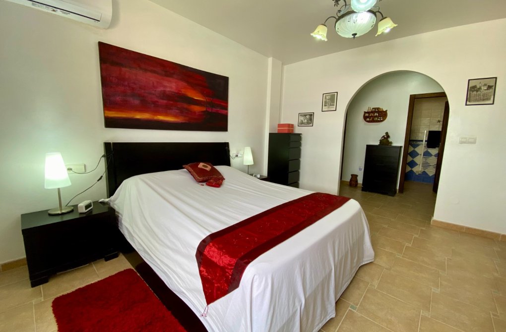 Resale - Villa - Algorfa - Lomas De La Juliana