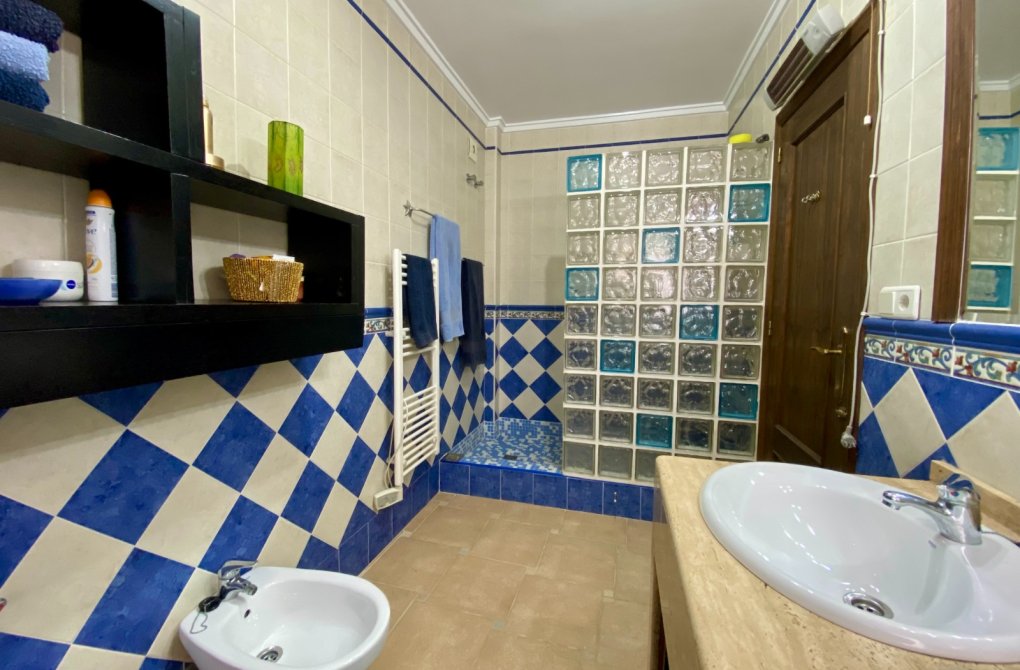 Resale - Villa - Algorfa - Lomas De La Juliana