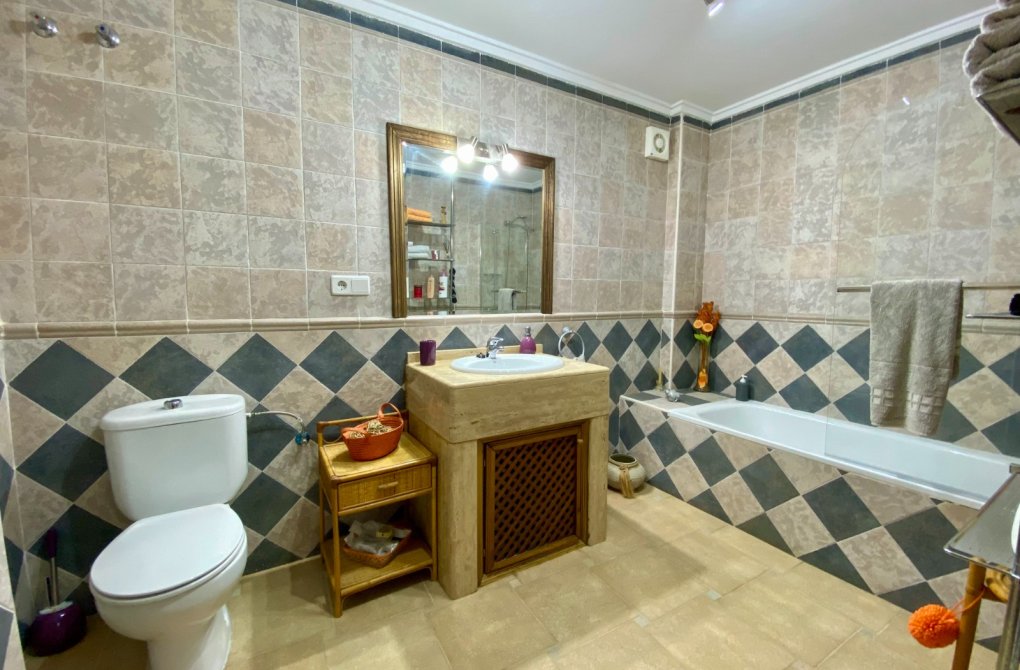 Resale - Villa - Algorfa - Lomas De La Juliana