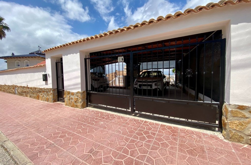 Resale - Villa - Algorfa - Lomas De La Juliana