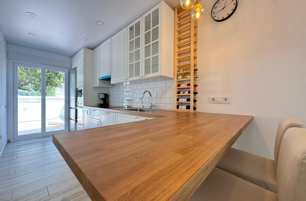 Resale - Terraced house - Torrevieja - Playa del cura