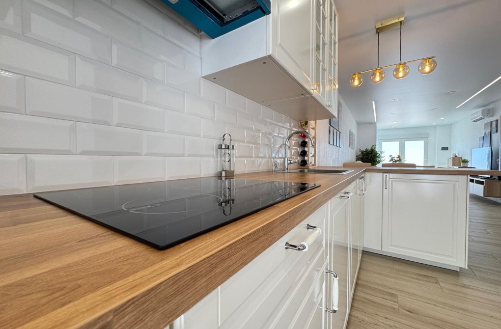 Resale - Terraced house - Torrevieja - Playa del cura