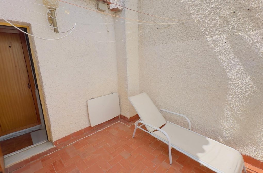 Resale - Bungalow - Torrevieja - Calas blanca