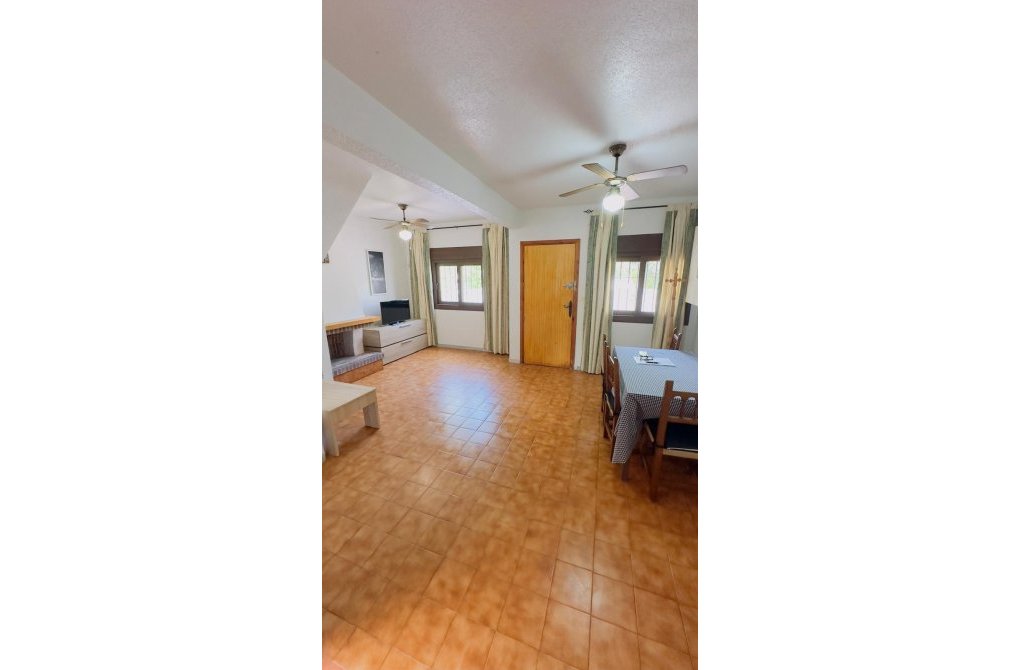 Resale - Bungalow - Torrevieja - Calas blanca